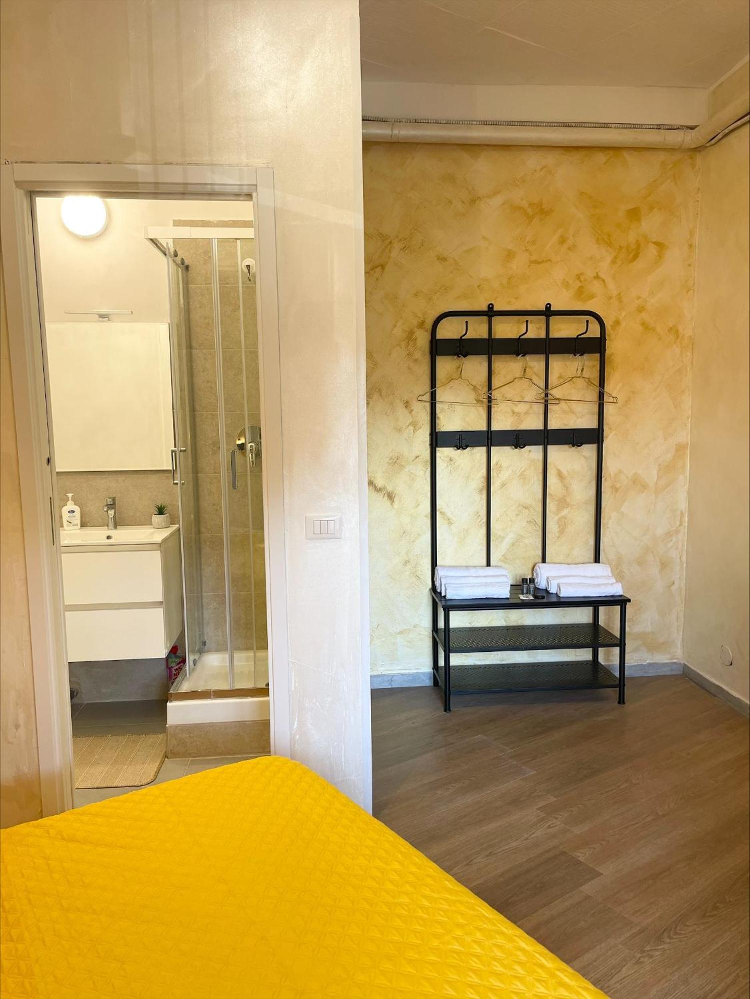 Romoli Rooms And Suites Exterior foto
